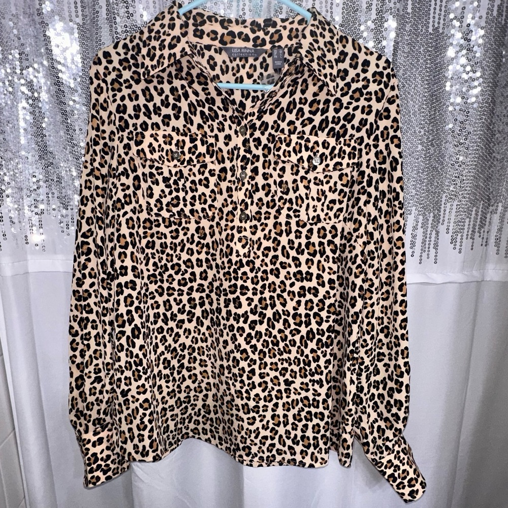 Lisa Rinna Collection QVC Woman’s Sz M Cheetah Print Blouse